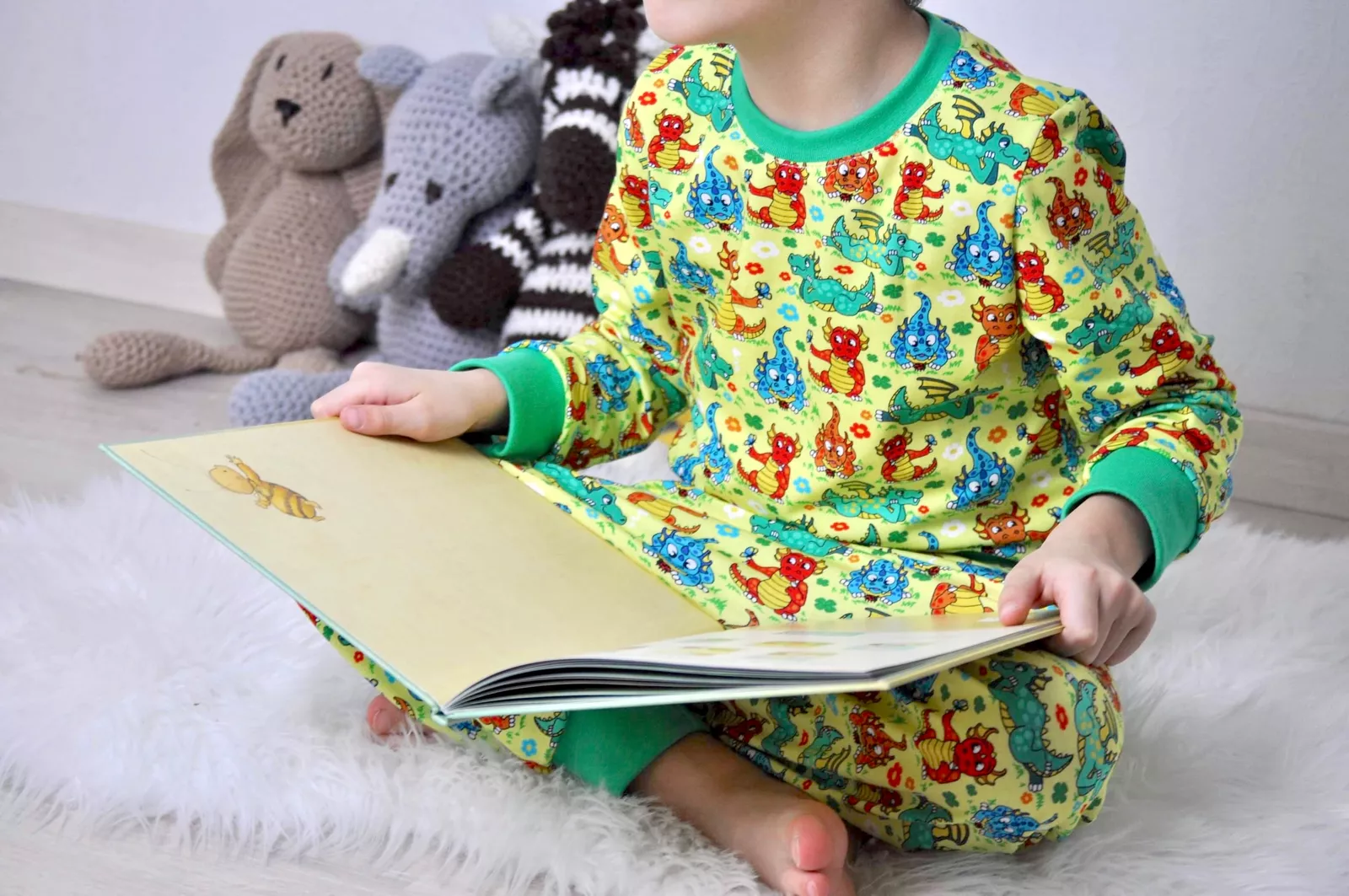 NEU: Der Cosy Schlafanzug für Kids 164) (Gr. - 128