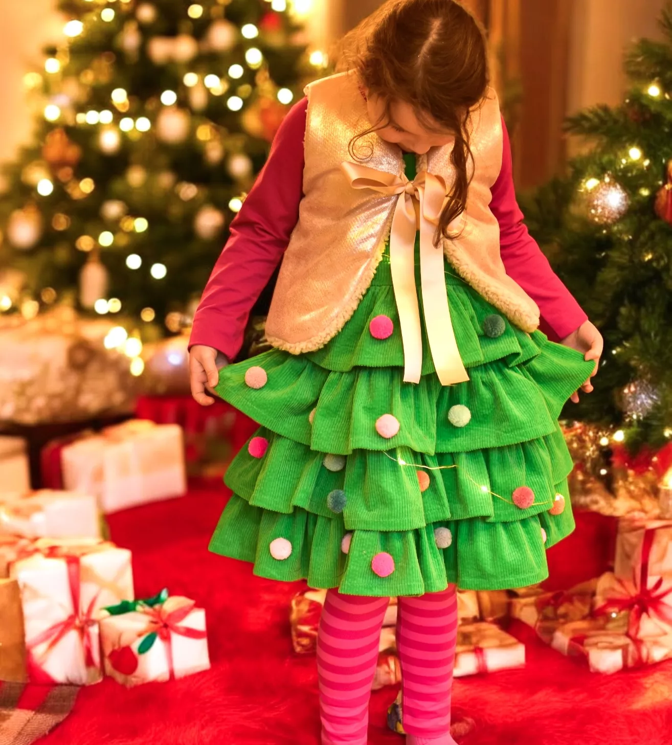 Weihnachtskleid Tannenbaumkleid nähen - Weihnachtsbaumkleid für Kinder