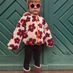 Schnittmuster für kuschelige Kinderjacke aus Teddystoff von Lybstes